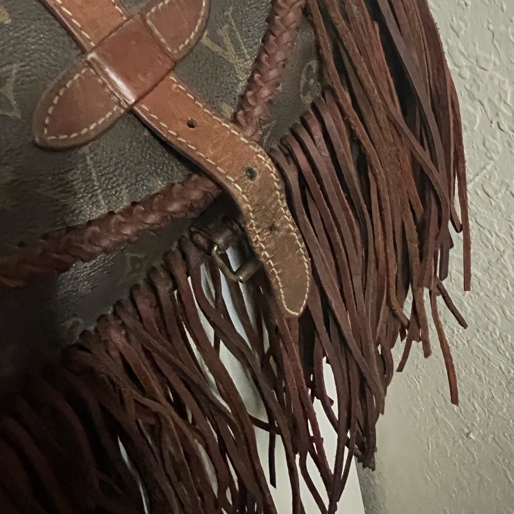 Louis Vuitton Brown Crossbody Bag with Fringe - Picture 8 of 16